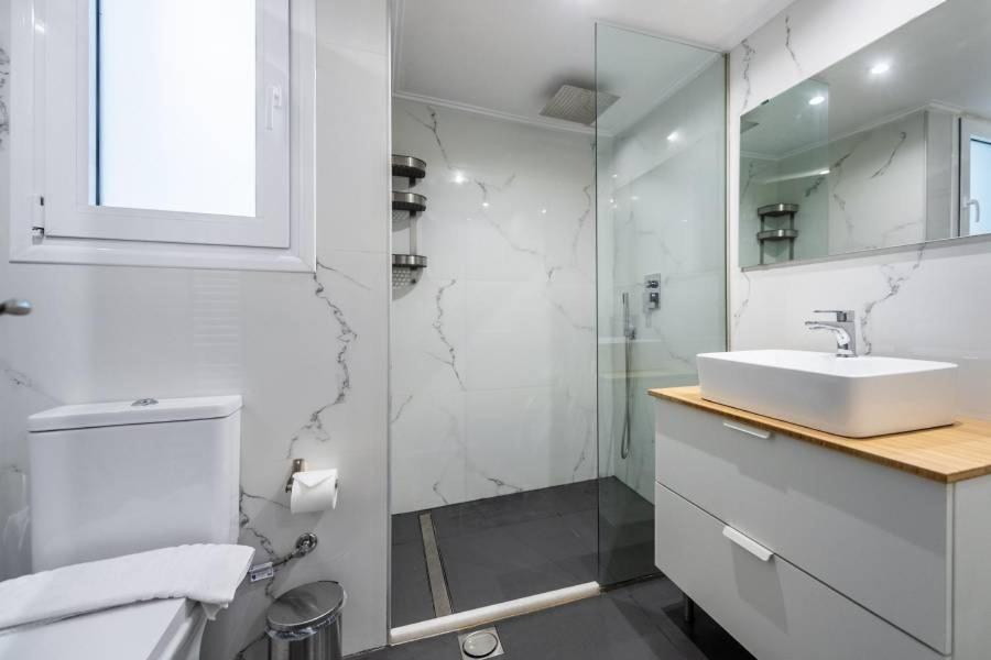 The Mint'S Apartment Iofontos Athen Exterior foto