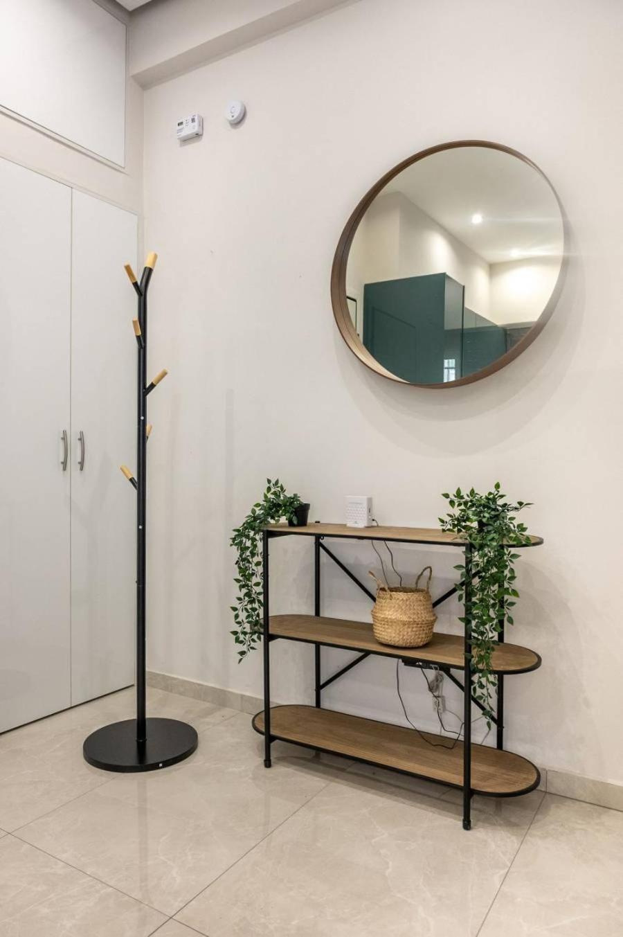 The Mint'S Apartment Iofontos Athen Exterior foto